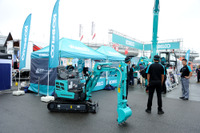 【SUPER GT 第5戦】建設機械をサーキットに展示…KOBELCO「新しい取り組み」 画像
