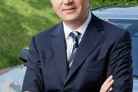 JAIA、新理事長にBMWジャパンのクロンシュナーブル社長 画像