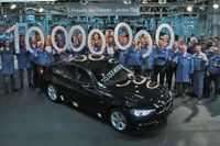 BMW 3シリーズセダン、累計生産1000万台…40年で達成 画像