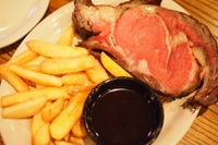 日本の有名人も常連…グアムで大人気の極厚ステーキ店 画像