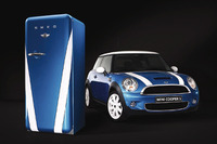 MINI クーパーSの冷蔵庫…クールに行こう 画像