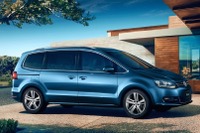VW シャラン、4年ぶり新型へ…エントリーグレード設定で360万円から 画像