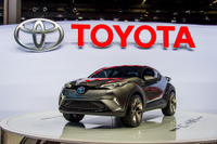 【フランクフルトモーターショー15】トヨタ、5ドア仕様の C-HRコンセプト を出展 画像