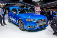 【フランクフルトモーターショー15】アウディ S4 新型発表…3.0ターボの354hp、100km/hまで4.7秒 画像