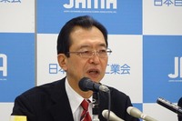 自工会池会長「自動車需要支える税制に」…16年度税改正要望発表 画像