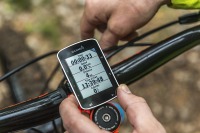 ガーミン、GPSサイコン Edge520J を発売…走行履歴管理サイト「STRAVA」に完全対応 画像