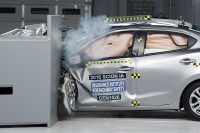【IIHS衝突安全】デミオ セダン OEMのサイオン「iA」…トップセーフティピック+に 画像