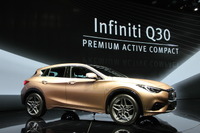 【フランクフルトモーターショー15】インフィニティ Q30、初公開…ブランドの可能性広げる新コンパクト 画像