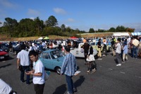 【マツダファンミーティング】まさにお祭り！　グルメにレアなマツダグッズの物販も 画像