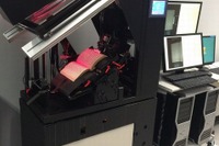 大日本印刷、東京大学附属図書館の貴重蔵書を高速スキャン 画像