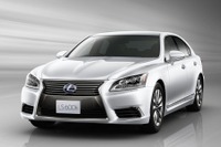 レクサス LS 一部改良…ボディ剛性を強化、ナビ機能も改善 画像