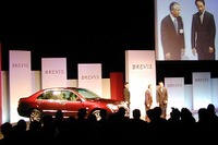 【トヨタ『ブレビス』発表】ミディアムサイズにまた高級車 画像