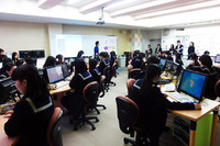 女子中高生プログラマーを育成…日本マイクロソフトが出張講座 画像