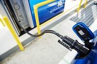 ブリヂストン、水素ステーション向け高耐圧性水素充填用ホースを販売 画像