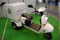 【EVEX15】スイング機能付きの電動三輪バイク、年間500台の販売目指す…小林商事 画像