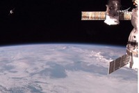 ロシアのプログレス補給船、ISSへのドッキングに成功 画像