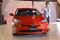 【トヨタ プリウス 新型】「Cd値0.24」を実現…ルーフピークの前出しやグリルシャッターも 画像