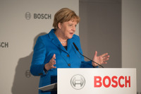 ボッシュ新拠点開所式に独メルケル首相登場も、VW問題言及せず 画像