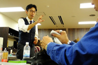ドライビングシューズが静かな人気…「手入れの7割はブラッシング」とコロンブスが指南 画像