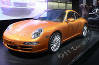 【パリモーターショー06】写真蔵…ポルシェ 911 タルガ4 と タルガ4S 画像