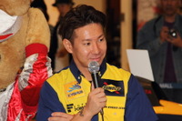 【スーパーフォーミュラ】可夢偉、最終戦をPR「最低でも1つは勝つ」 画像