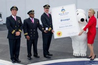 デルタ航空、スヌーピーを名誉パイロットに指名…式典には来月公開の映画関係者も出席 画像
