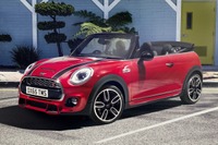 【東京モーターショー15】MINI コンバーチブル 新型に「クーパーS」…2.0ターボは192馬力 画像