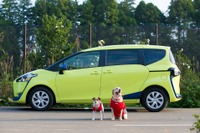 【トヨタ シエンタ ペット旅行記】コンパクトミニバンで大人2人&犬2頭の旅に出られるか? 画像