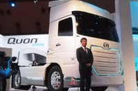【東京モーターショー15】UDトラックス「スマートロジスティクス実現へ努力惜しまない」 画像