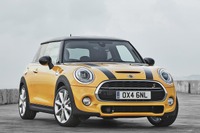 MINI ハッチバック、米国でリコール…助手席エアバッグに不具合 画像