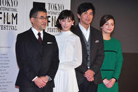 トヨタCM&動画で渋い演技を見せる佐藤浩市は生粋の映画人 画像