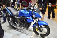 【東京モーターショー15】インドで人気のスズキ ジクサー、日本でもヒットの予感? 画像