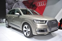 【東京モーターショー15】アウディ Q7 e-トロン…クワトロにPHVで力強い走り［詳細画像］ 画像