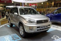新型『RAV4』の価格決定! ワンプライス販売で実質的な値上げか 画像