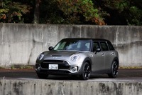 【MINI クラブマン 新型】クロスオーバーとの違いは明確 画像