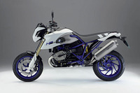 BMW、 メガモト を発表　世界最強のモーターサイクル 画像