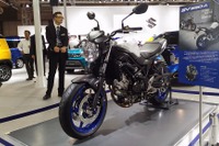 【名古屋モーターショー15】スズキ、海外向けロードバイク SV650 を日本初公開 画像