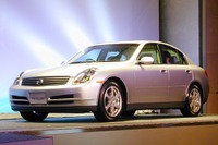 【誕生・新型日産『スカイライン』】丸いテールライトと直6をなくした目的は? 画像