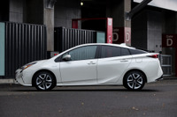 【トヨタ プリウス 新型】徹底的な低重心がもたらす新型の進化とは?…新旧パッケージング比較 キャビン編 画像