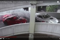 1000馬力の日産 フェアレディZ、廃墟でダブルドリフト［動画］ 画像