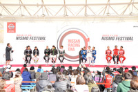 【ニスモフェスティバル15】GTトークショーでもライバルチームとは会話せず!? 画像