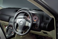 【誕生・新型日産『スカイライン』】ドライビングを快適にするアメニティ 画像