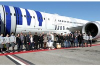 ANA、スターウォーズ「R2-D2 ANA JET」チャーター便を運航 画像