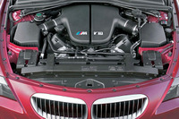 BMW MシリーズのV10が生産累計2万台 画像