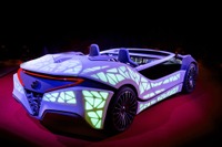 【CES16】ボッシュの新コンセプトカー、ダッシュボード全体がディスプレイに 画像