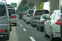 年末年始の高速道路、交通量増加も渋滞は大幅減 画像