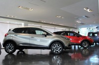 ルノー キャプチャー 2周年記念車…ナイトライフにも映えるデザイン、イメージはパリ9区と16区 画像