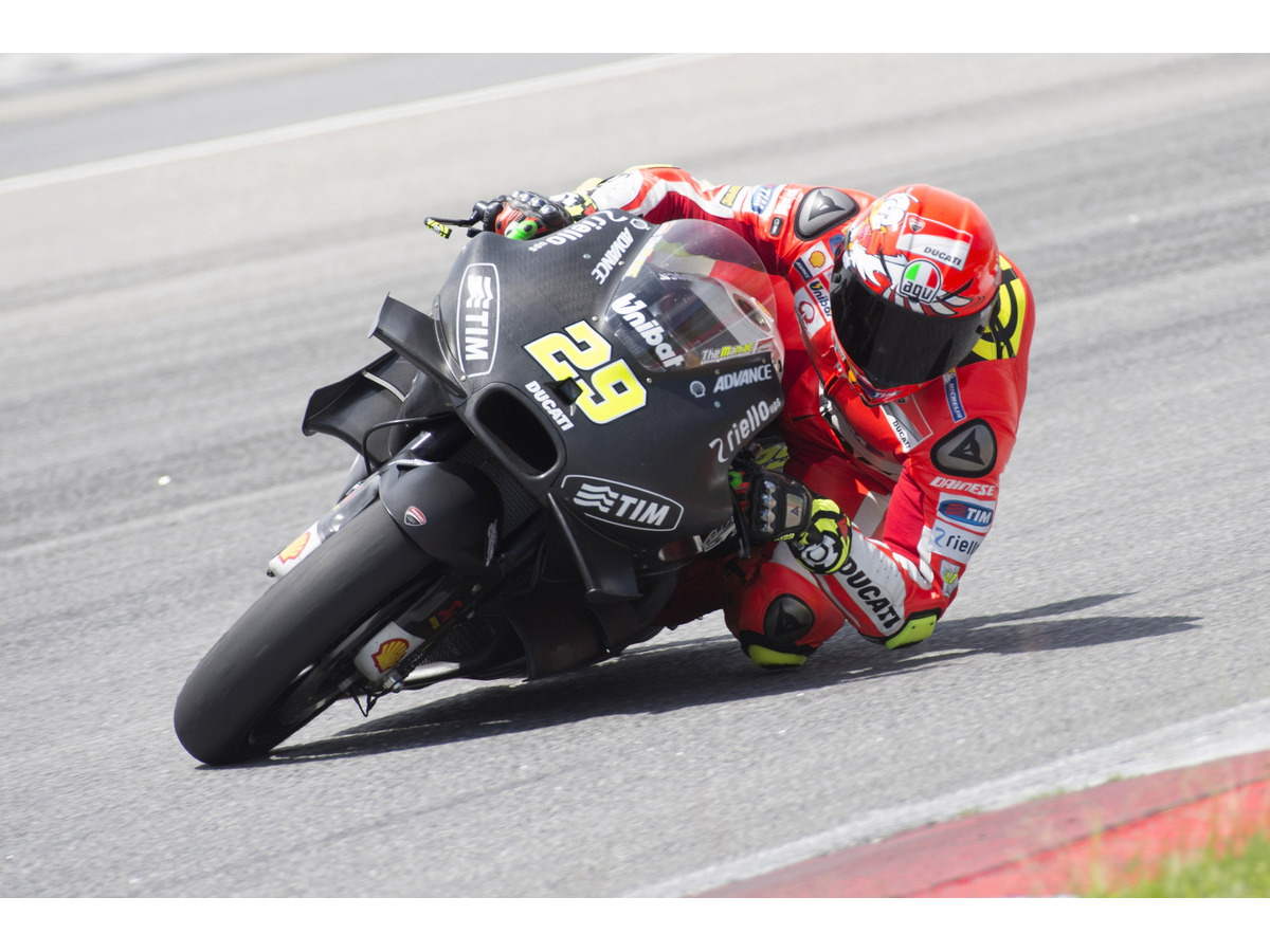 Motogp スズキ イアンノーネと2年契約を締結 ドゥカティから移籍 レスポンス Response Jp