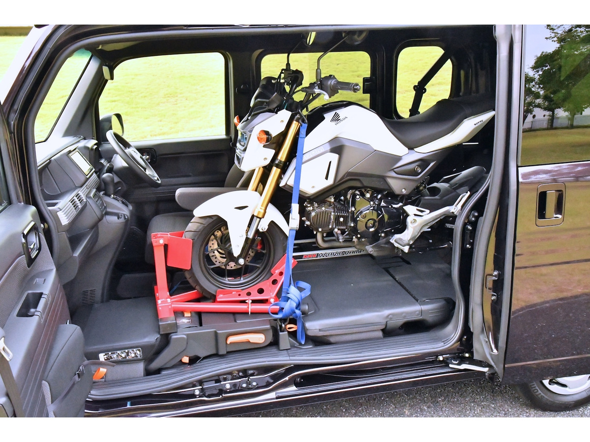 ライダーに朗報 驚異的な積載力のトランポ登場 ホンダ N Van レスポンス Response Jp ライダーに朗報 驚異的な積載力のトランポ登場 ホンダ N Van レスポンス Response Jp