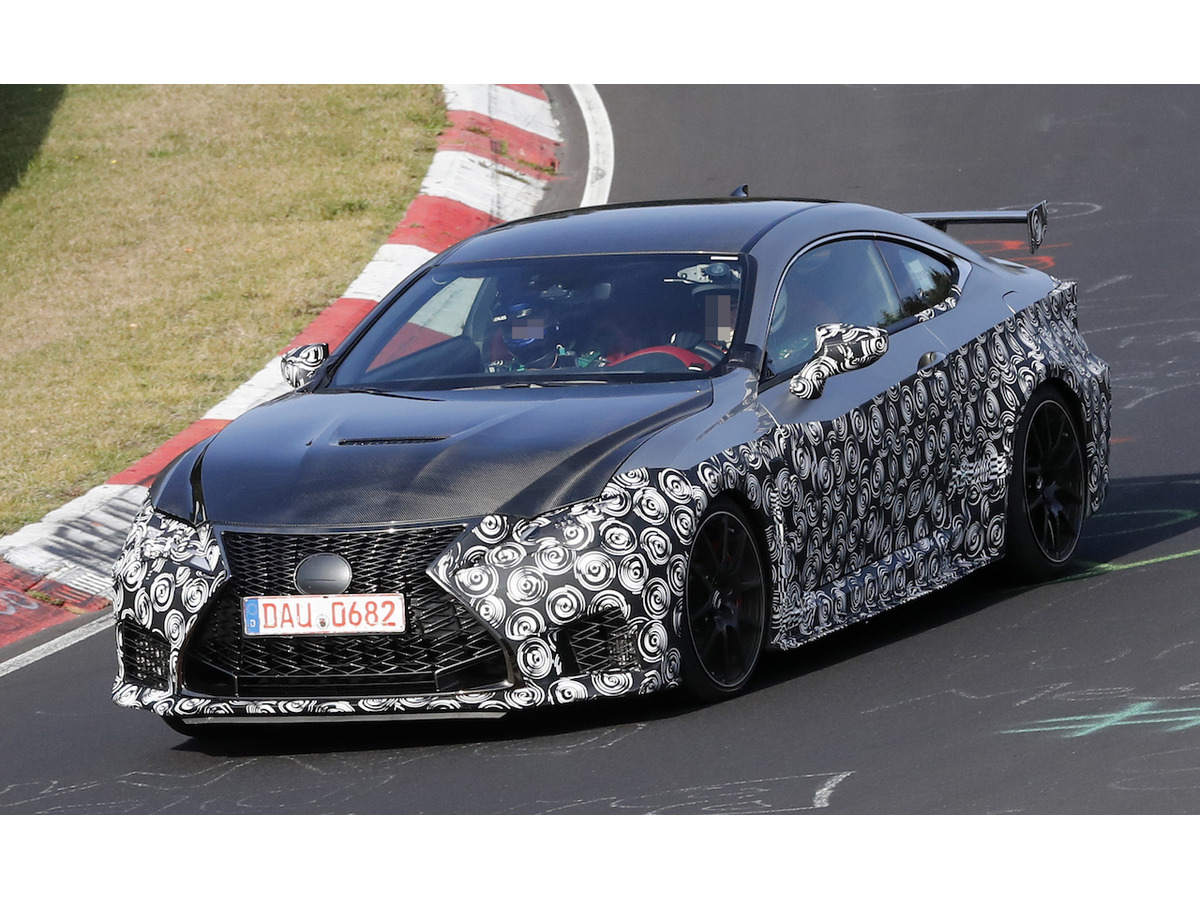 これが市販デザインだ レクサス Rc F Gt 軽量カーボンボディがニュル激走 レスポンス Response Jp これが市販デザインだ レクサス Rc F Gt 軽量カーボンボディがニュル激走 レスポンス Response Jp